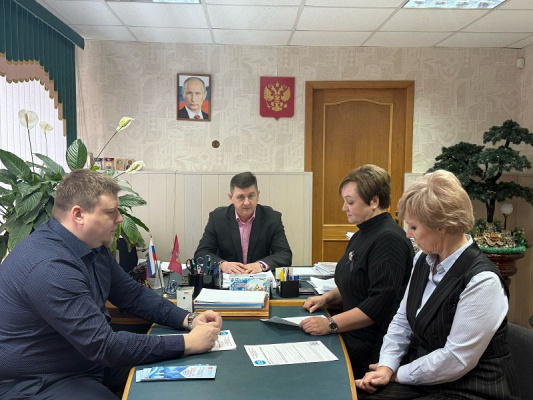 Правовые консультации пожилым гражданам  и инвалидам в доме-интернате 