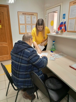 Торжественное вручение удостоверения «Ветеран труда Брянской области»