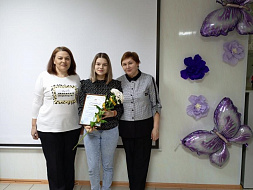 Торжественное вручение сертификатов на областной материнский капитал прошло в отделе социальной защиты населения Брасовского района