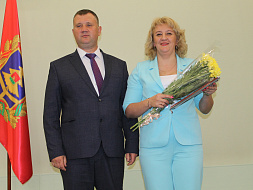 Социальных работников поздравили с профессиональным праздником